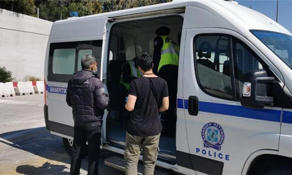 Αφγανοί είχαν βγει "για τρέξιμο" στα διόδια της Ελευσίνας - Βίντεο